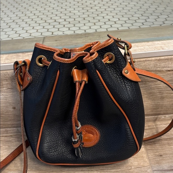 Dooney & Bourke Vintage All-Weather Leather Blue Drawstring Bucket Bag - Picture 3 of 8